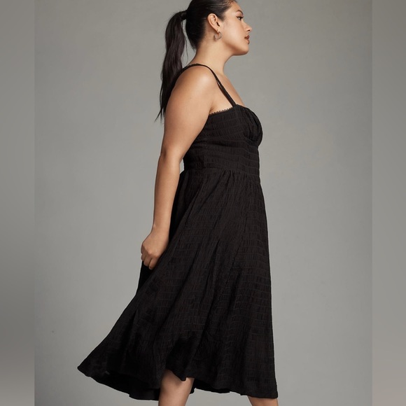 By Anthropologie Textured Smocked Midi Dress Size S Black - Picture 7 of 9